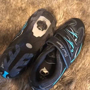Pearl Izumi women’s cycling shoes